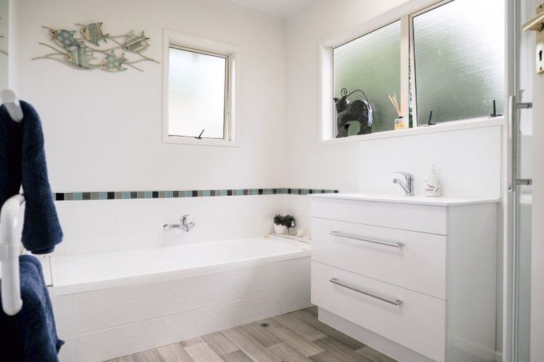 Photo of property in 21a Iles Road, Lynmore, Rotorua, 3010