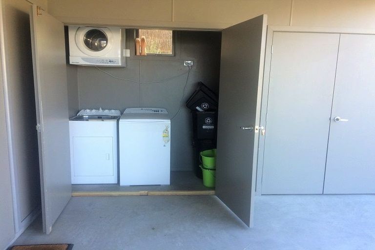 Photo of property in 11 Bob Lee Place, Wanaka, 9305