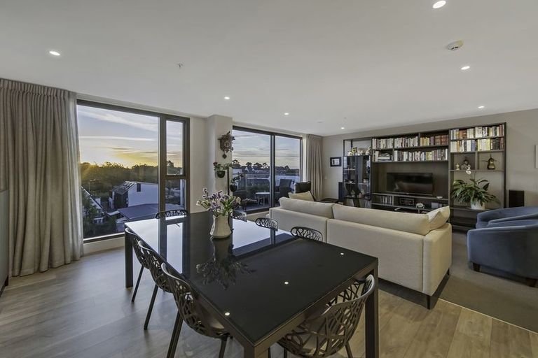 Photo of property in 505/64 Kilmore Street, Christchurch Central, Christchurch, 8013