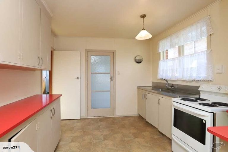 Photo of property in 30 Helena Road, Hillcrest, Hamilton, 3216