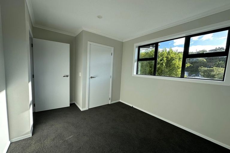 Photo of property in 16b Bowers Street, Stokes Valley, Lower Hutt, 5019