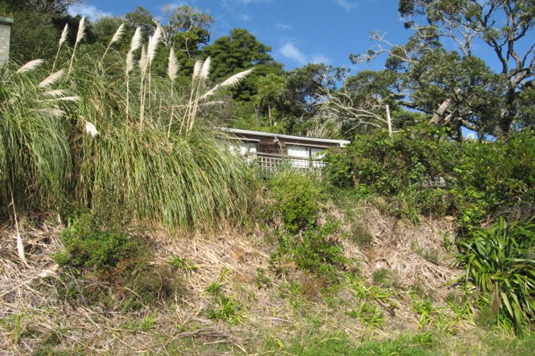 Photo of property in 25 Motuhoa Road, Tairua, 3508