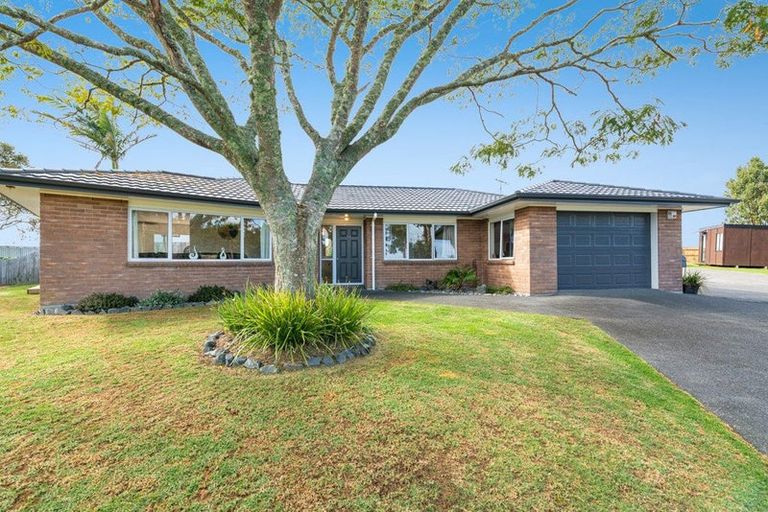 Photo of property in 47 Shelly Beach Road, Shelly Beach, Helensville, 0874