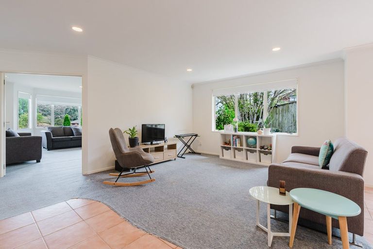 Photo of property in 73 Dixon Road, Glenview, Hamilton, 3206