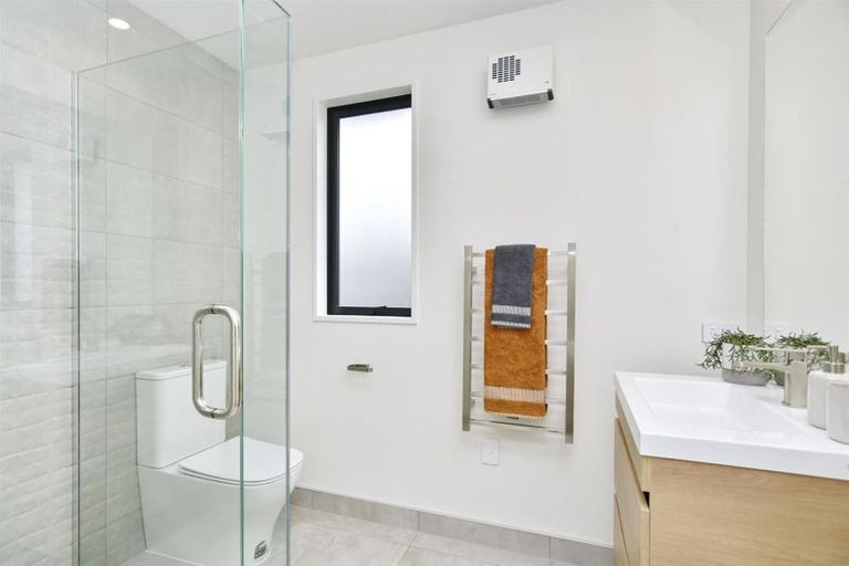 Photo of property in 34 Walter Case Drive, Harewood, Christchurch, 8051