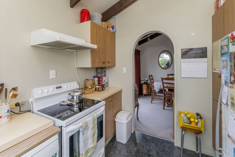 Photo of property in 6 Renata Road, Otaki, 5512