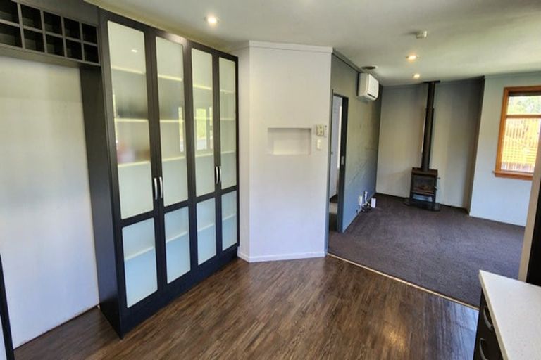 Photo of property in 57 Awanui Street, Merrilands, New Plymouth, 4312