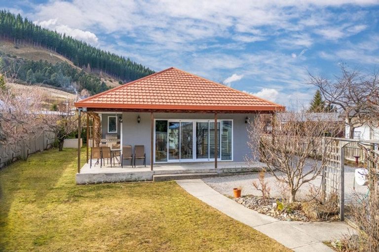 Photo of property in 4 Lantern Way, Clyde, 9330