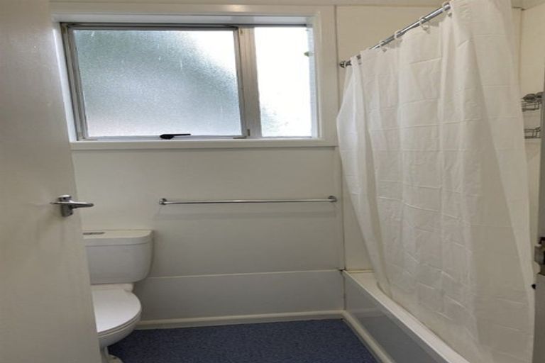 Photo of property in 2 Buchanans Road, Sockburn, Christchurch, 8042