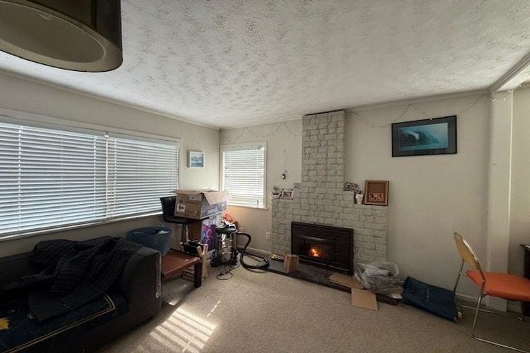 Photo of property in 10 Dolbear Street, Titirangi, Auckland, 0604