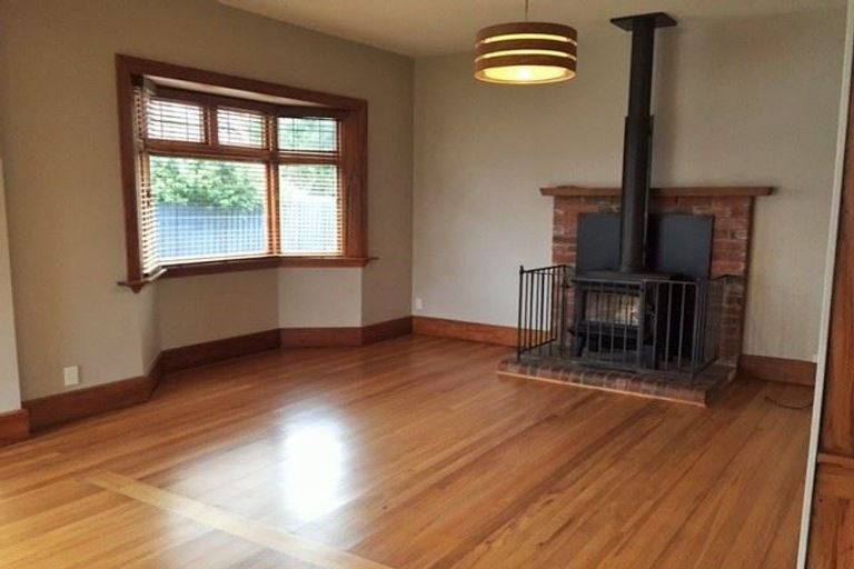 Photo of property in 39 Hinemoa Street, Spreydon, Christchurch, 8024