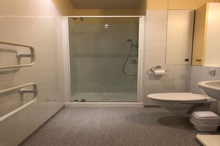 Photo of property in Kelvin House, 1a/16 The Terrace, Wellington Central, Wellington, 6011