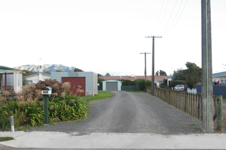 Photo of property in 13a Iti Street, Otaki, 5512
