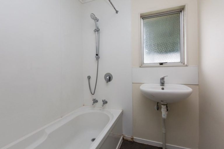 Photo of property in 42 Ardrossan Avenue, Flaxmere, Hastings, 4120