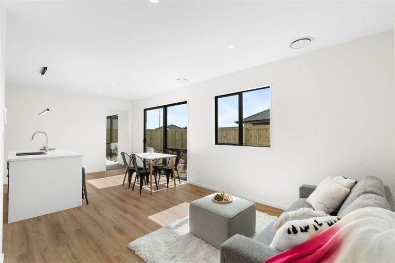 Photo of property in 6 Cabbage Close, Halswell, Christchurch, 8025