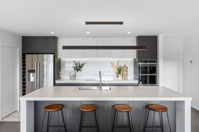 Photo of property in 211 Wingatui Road, Mosgiel, 9024