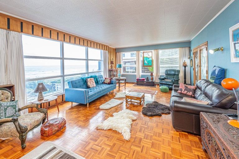 Photo of property in 8 Kapiti Terrace, Castlecliff, Whanganui, 4501