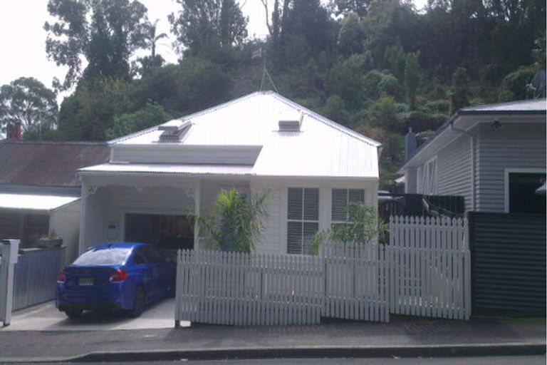 Photo of property in 93 Milton Road, Bluff Hill, Napier, 4110