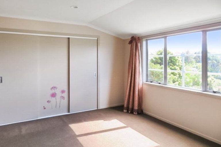 Photo of property in 27a Hawtrey Terrace, Churton Park, Wellington, 6037