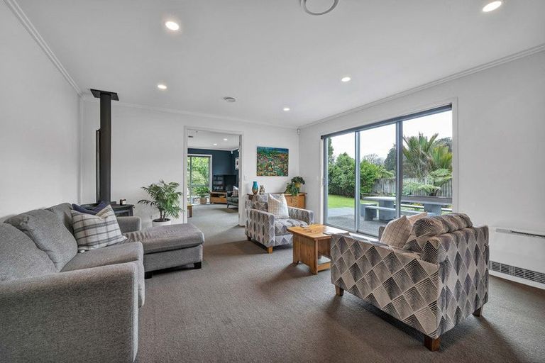 Photo of property in 4 Cherry Lane, Hurdon, New Plymouth, 4310