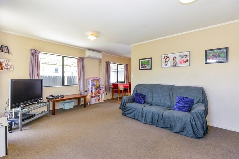 Photo of property in 423a Massey Street, Akina, Hastings, 4122