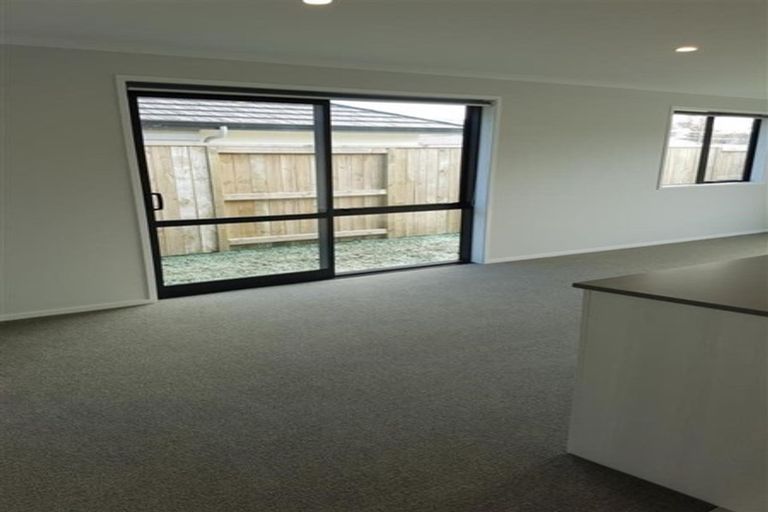 Photo of property in 20 Furlong Road, Papamoa, 3118