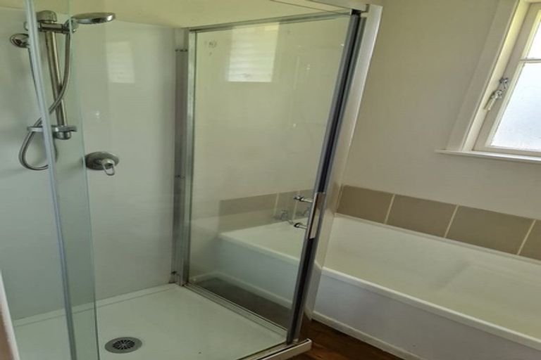 Photo of property in 110 Masters Avenue, Silverdale, Hamilton, 3216