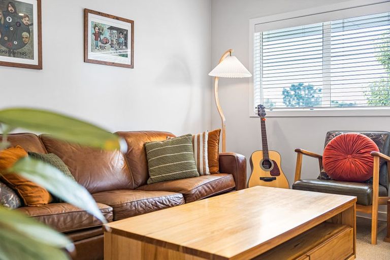 Photo of property in 40 Hindmarsh Street, Henderson, Auckland, 0612