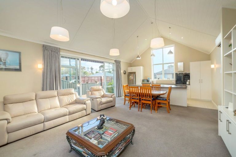 Photo of property in 19 John Mcdonald Mews, Masterton, 5810