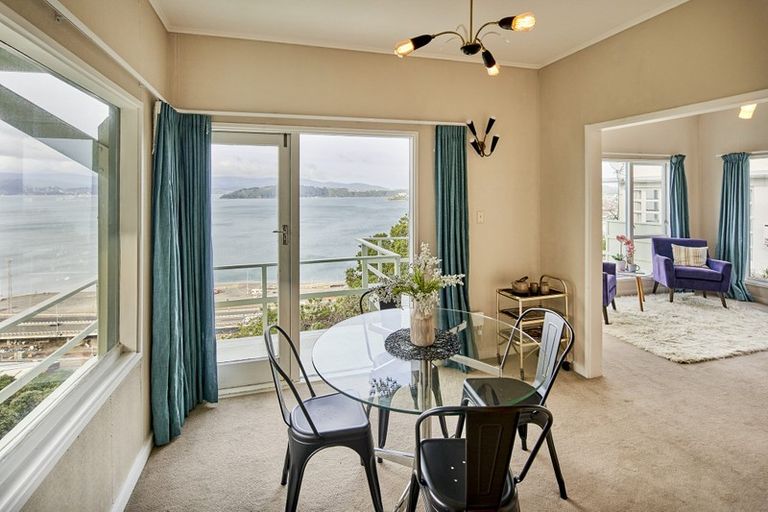 Photo of property in 143 Barnard Street, Wadestown, Wellington, 6012