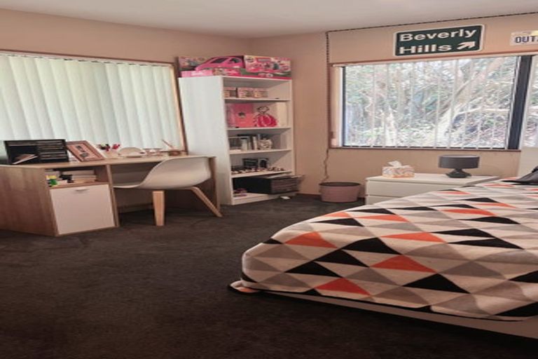 Photo of property in 29a Auld Street, Torbay, Auckland, 0630