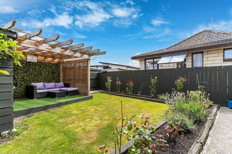 Photo of property in 122b Macandrew Road, South Dunedin, Dunedin, 9012