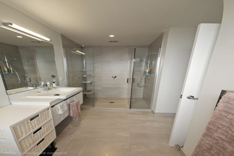 Photo of property in 8a Regent Street, Devonport, Auckland, 0624