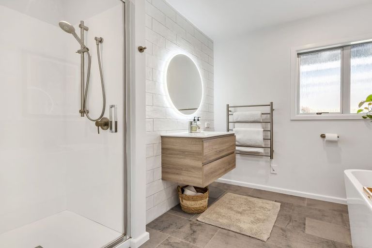 Photo of property in 1c Arataki Road, Havelock North, 4130