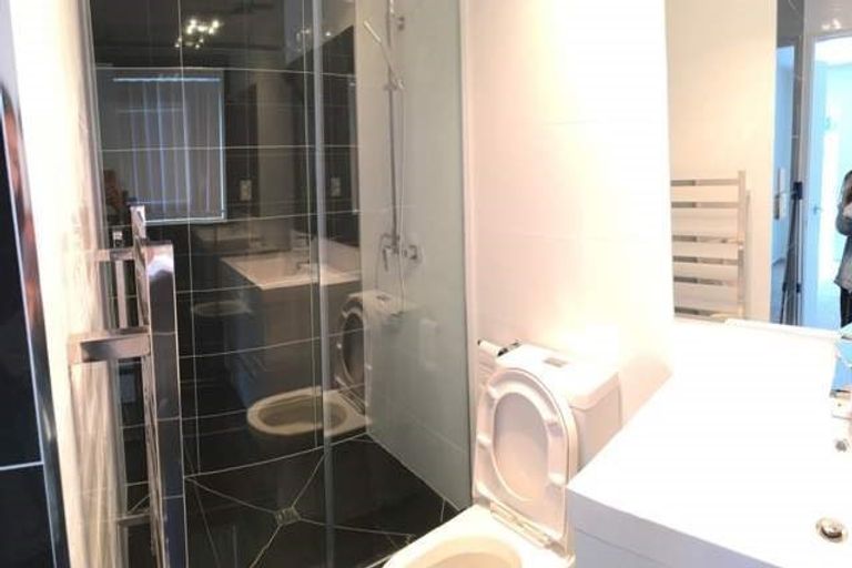 Photo of property in 66b Pomaria Road, Henderson, Auckland, 0610