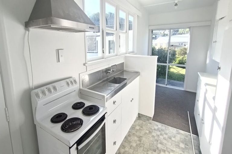 Photo of property in 16 Kipling Street, Johnsonville, Wellington, 6037