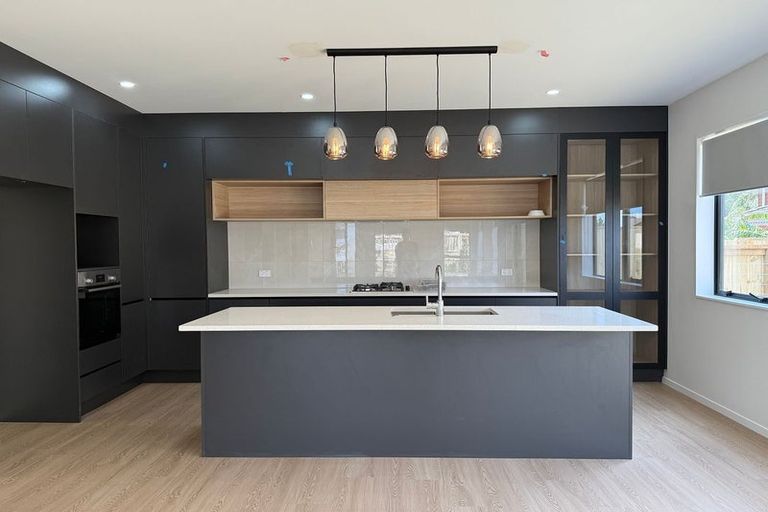 Photo of property in 29 Omana Road, Papatoetoe, Auckland, 2025