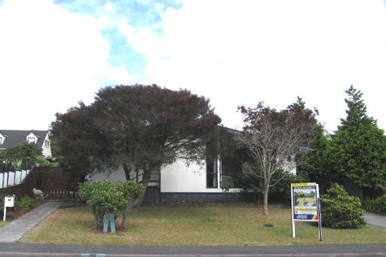 Photo of property in 55 Hale Crescent, Bayview, Auckland, 0629