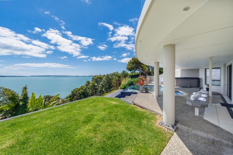 Photo of property in 1/285 Bleakhouse Road, Mellons Bay, Auckland, 2014