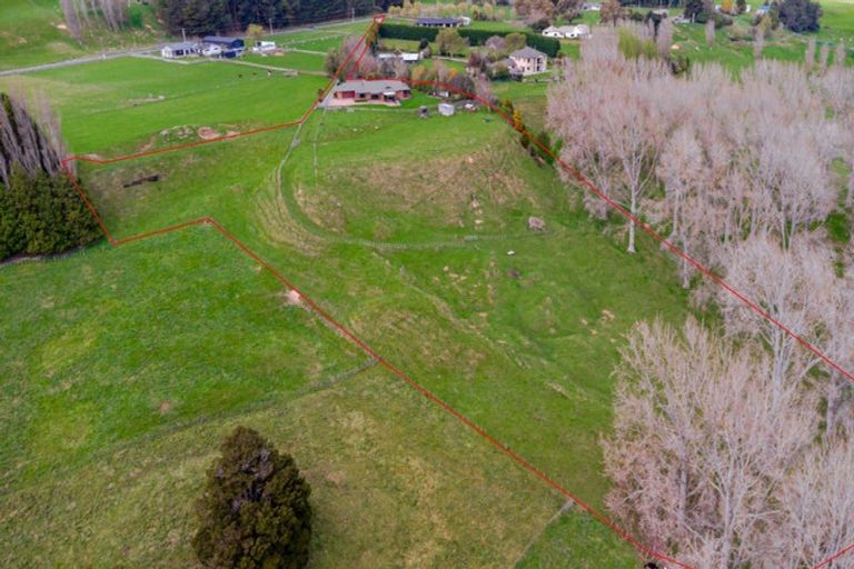 Photo of property in 185a Tipapakuku Road, Dannevirke, 4930