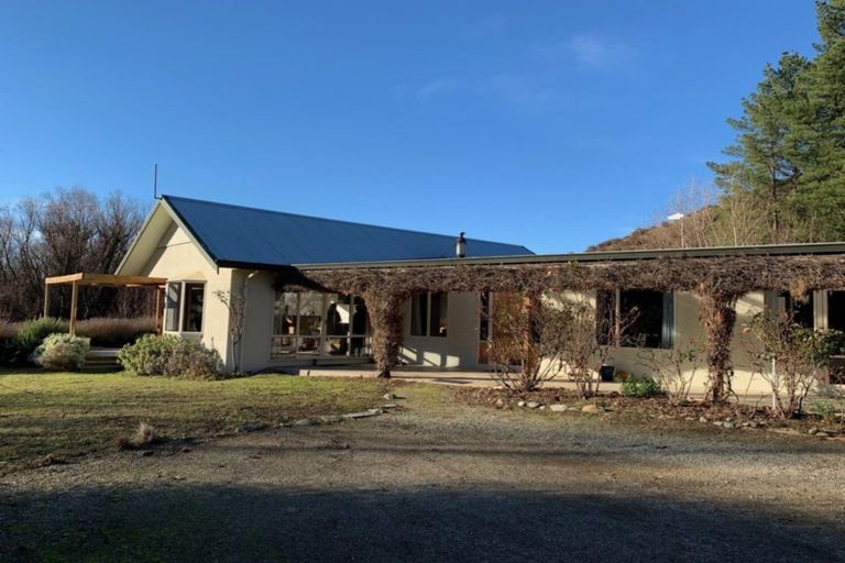 Photo of property in 103 Burn Cottage Road, Cromwell, 9384