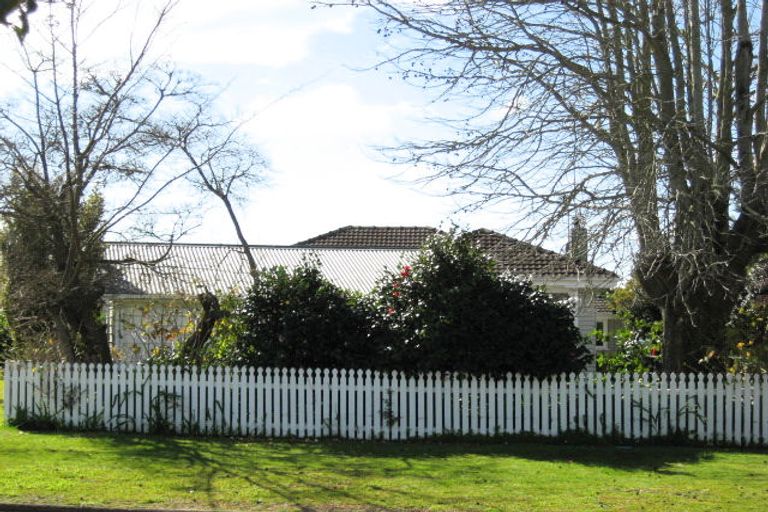 Photo of property in 8 Barry Avenue, Whakatane, 3120