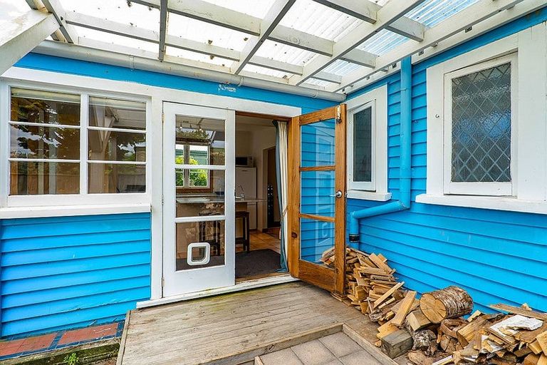 Photo of property in 193 Saint Aubyn Street, New Plymouth, 4310