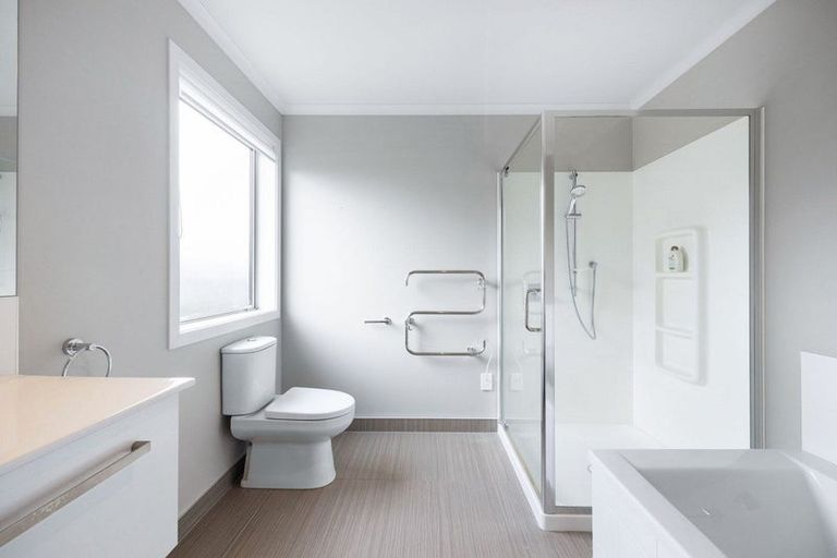 Photo of property in 46 Plescher Crescent, Leamington, Cambridge, 3432