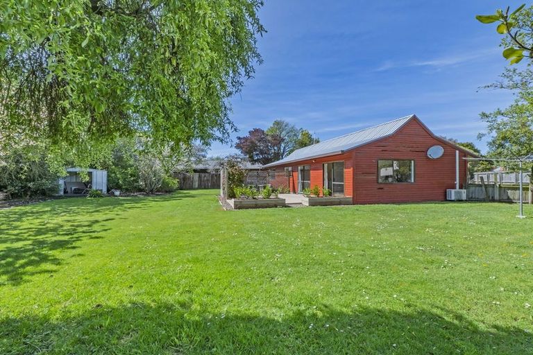 Photo of property in 27 Carston Street, Leeston, 7632
