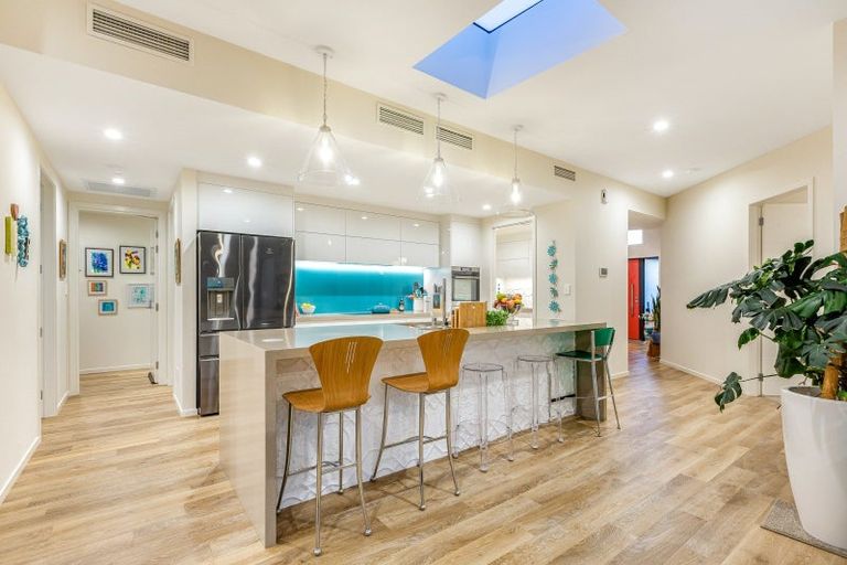 Photo of property in 80 Waipunahau Road, Waikanae, 5036