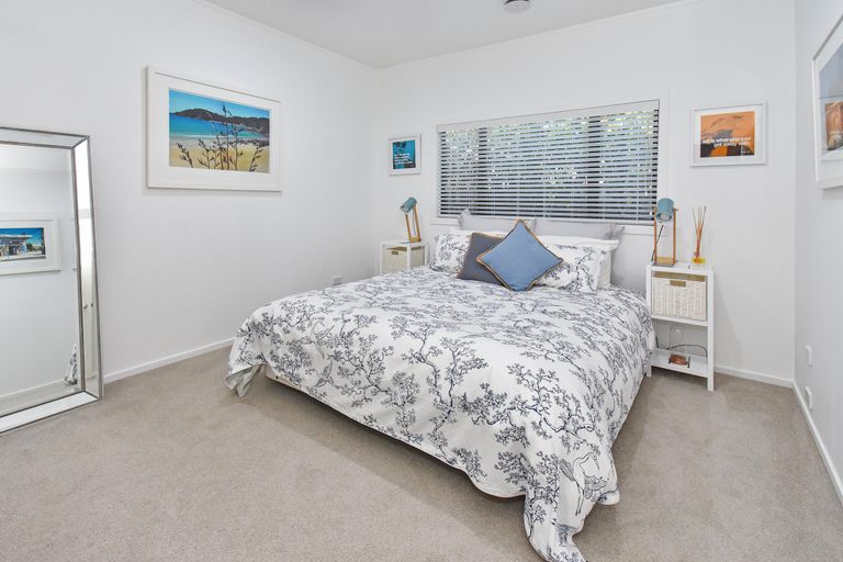 Photo of property in 21 Del Mar Court, Shamrock Park, Auckland, 2016