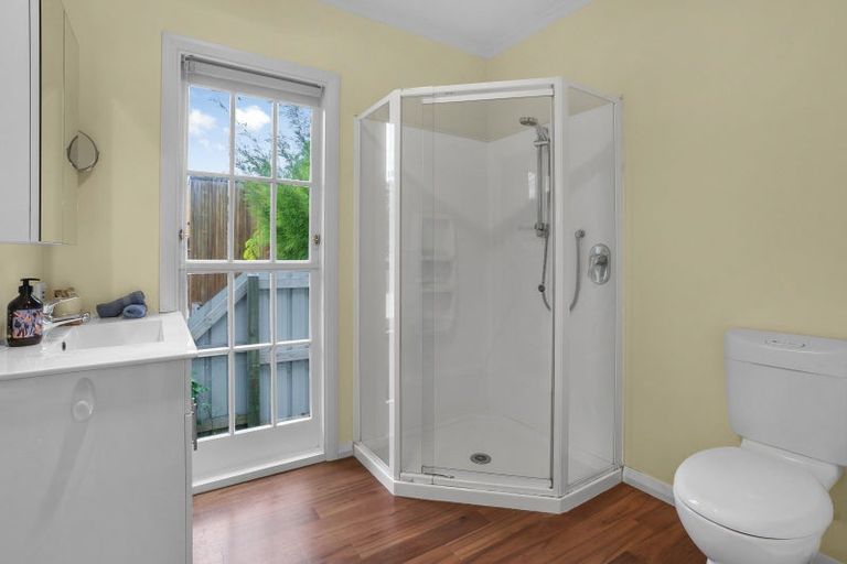 Photo of property in 28 Kuratawhiti Street, Greytown, 5712