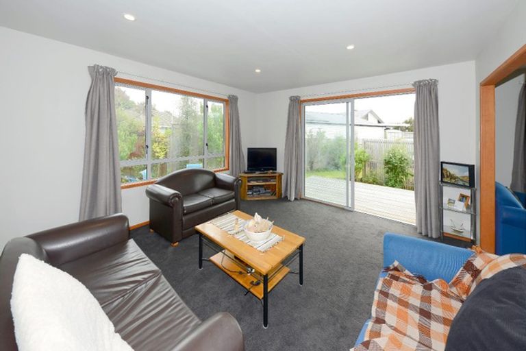 Photo of property in 27 Dunoon Place, Woolston, Christchurch, 8062