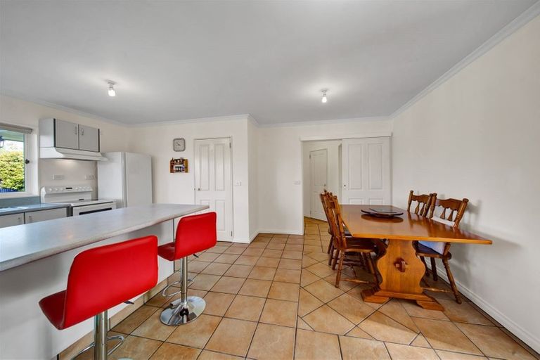 Photo of property in 24 Culzean Grove, Bell Block, New Plymouth, 4312